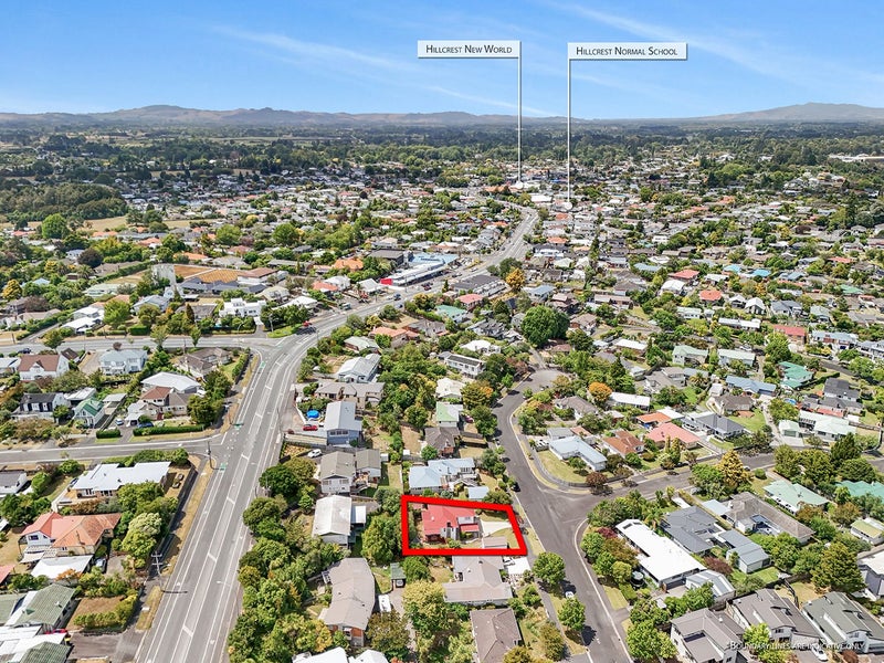 25 Bretton Terrace, Hillcrest, Hamilton - Carousel 22