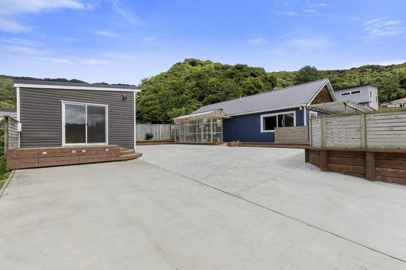 46C Lees Grove, Wainuiomata, Lower Hutt - Carousel 1