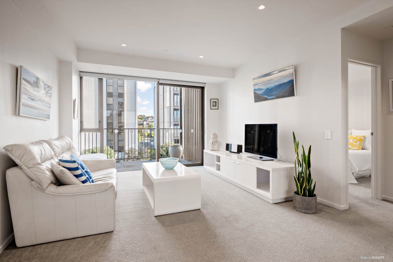 213/4 Bluegrey Avenue, Stonefields, Auckland - Carousel 1
