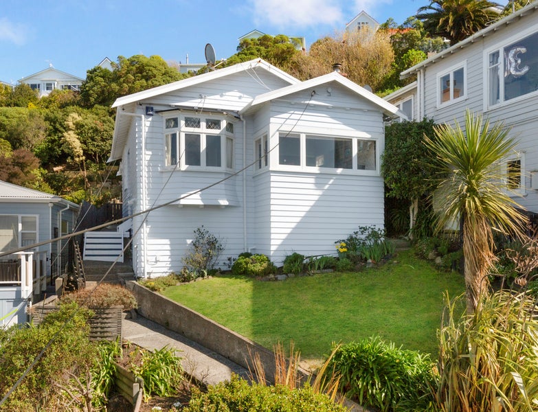 28 Belvedere Road, Hataitai, Wellington - Carousel 1