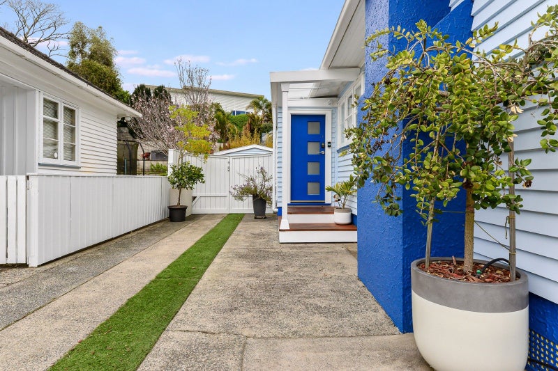 18 Galway Avenue, Hamilton East, Hamilton - Carousel 2