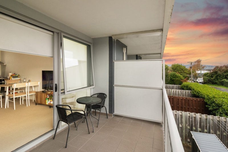 11/126 Nursery Road, Linwood, Christchurch - Carousel 1