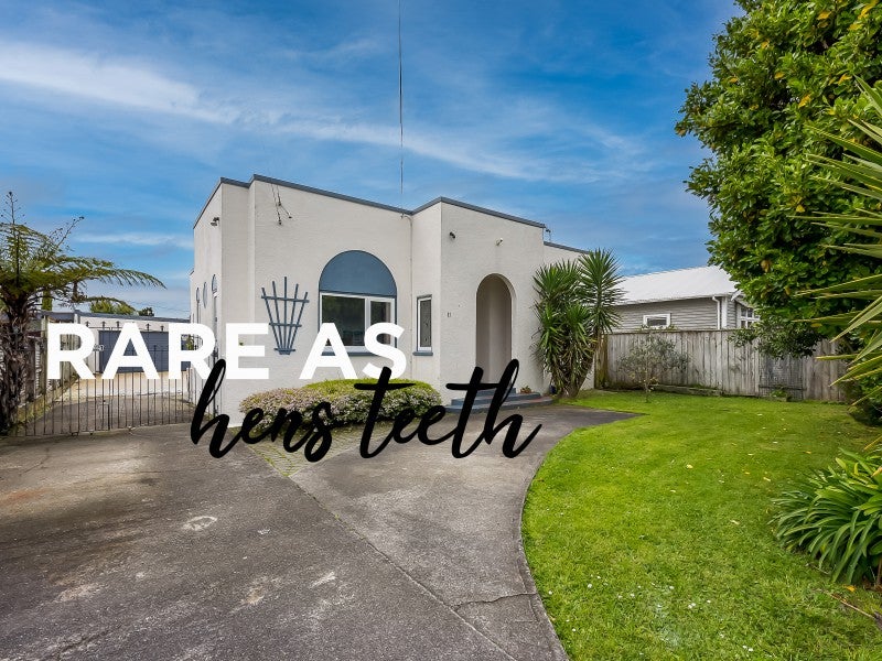 11 Waikare Avenue, Waiwhetu, Lower Hutt - Carousel 1
