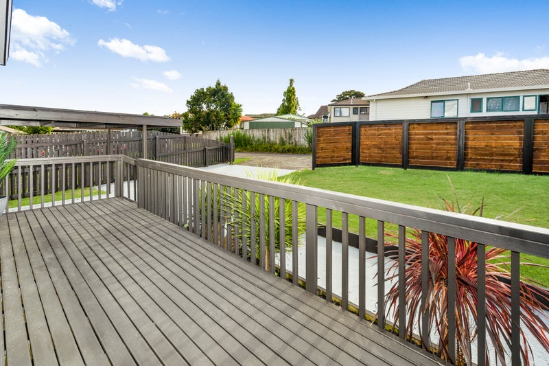 2/19 JANESE PL, Weymouth, Auckland - Carousel 1