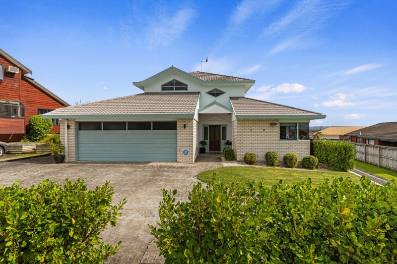 248 Grandview Road, Western Heights, Hamilton - Carousel 2