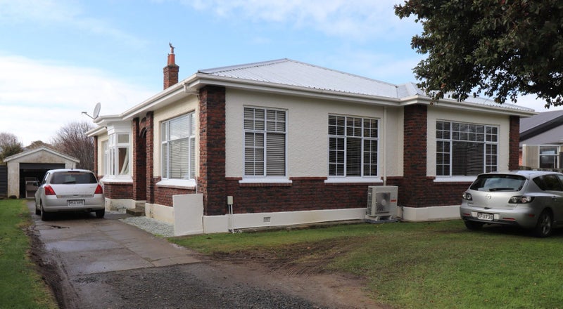 19 Queens Drive, Richmond, Invercargill - Carousel 1