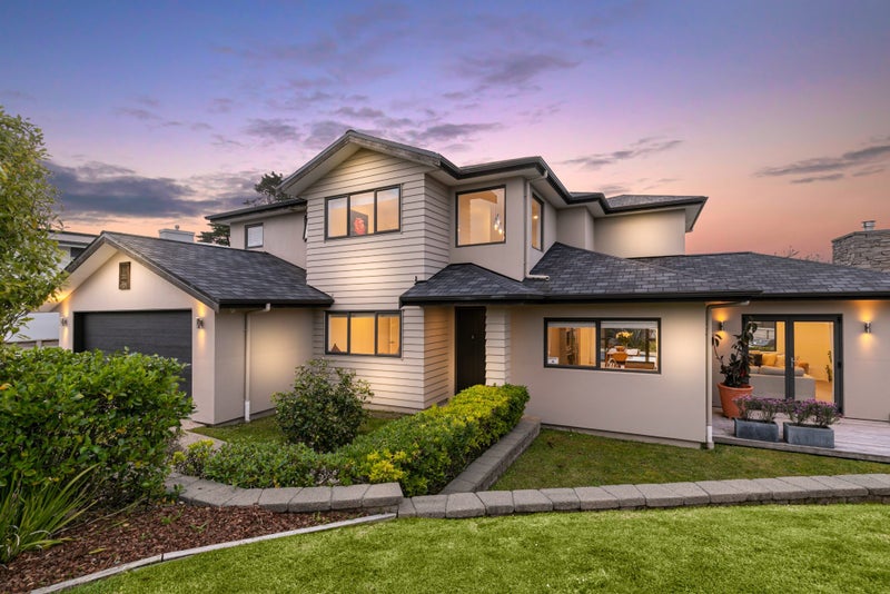 5 Dressage Lane, Greenhithe, Auckland - Carousel 1