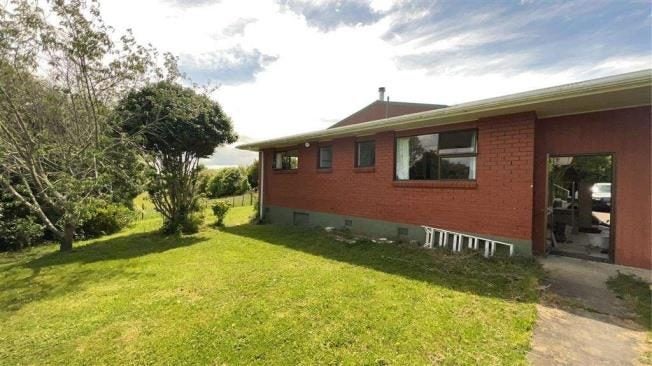 36 South Manakau Road, Manakau, Otaki - Carousel 1