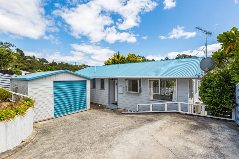 30 Staithes Drive North, Whitby, Porirua - Carousel 16