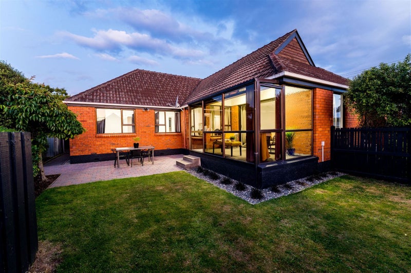 60 Bay View Road, South Dunedin, Dunedin - Carousel 1