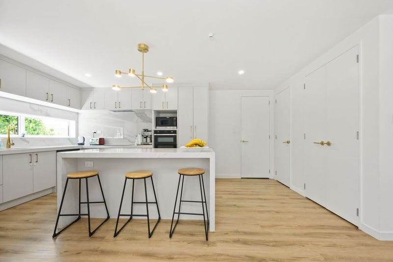 54A Te Kawa Road, Greenlane, Auckland - Carousel 2