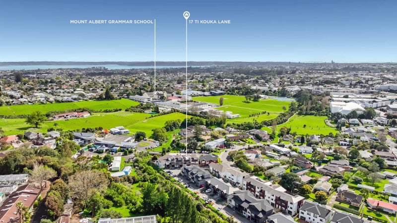 17 Ti Kouka Lane, Sandringham, Auckland - Carousel 23