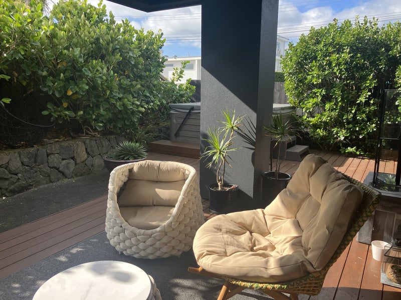 34 Beach Road, Castor Bay, Auckland - Carousel 2