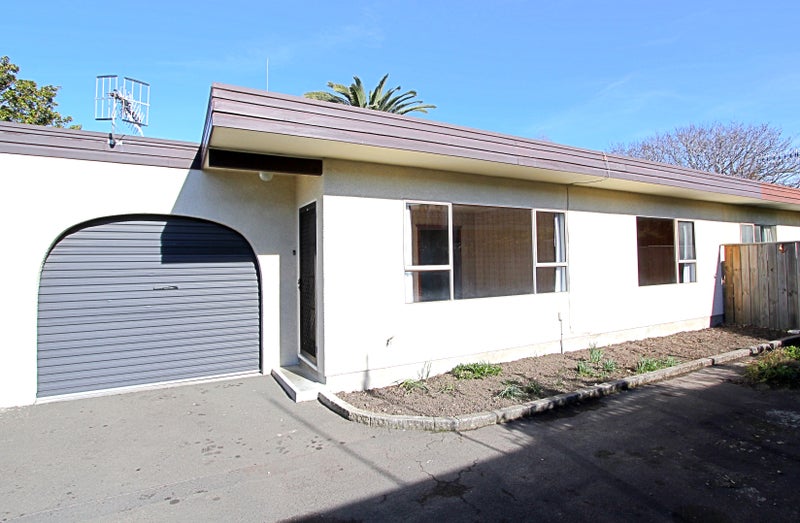 4/11 McGrath Street, Napier South, Napier - Carousel 1
