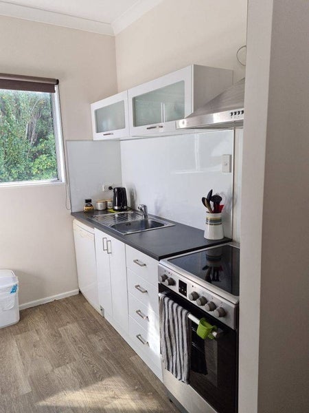 71J Randwick Crescent, Moera, Lower Hutt - Carousel 1