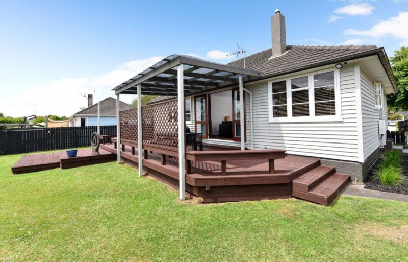 109 Fairfield Road, Fairfield, Hamilton - Carousel 2