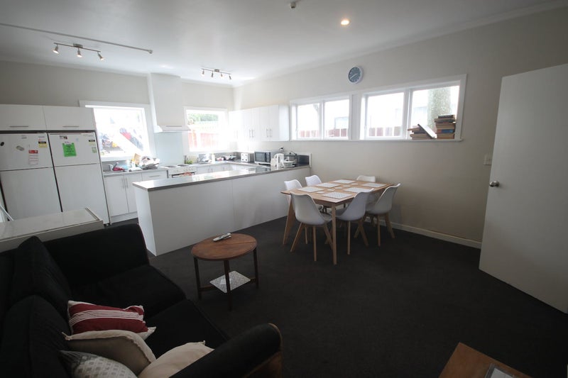 75 Constable Street, Newtown, Wellington - Carousel 2