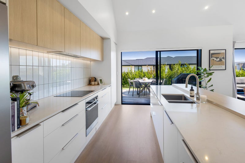 12 Timara Crescent, Marshland, Christchurch - Carousel 2