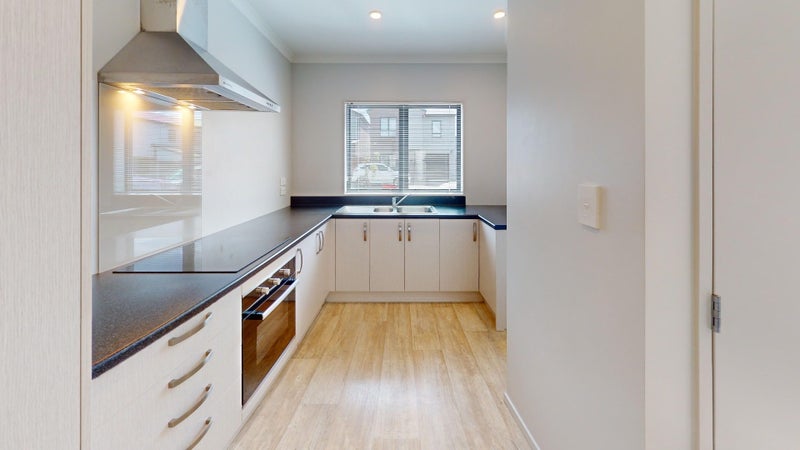 5 Apa Street, Weymouth, Auckland - Carousel 2