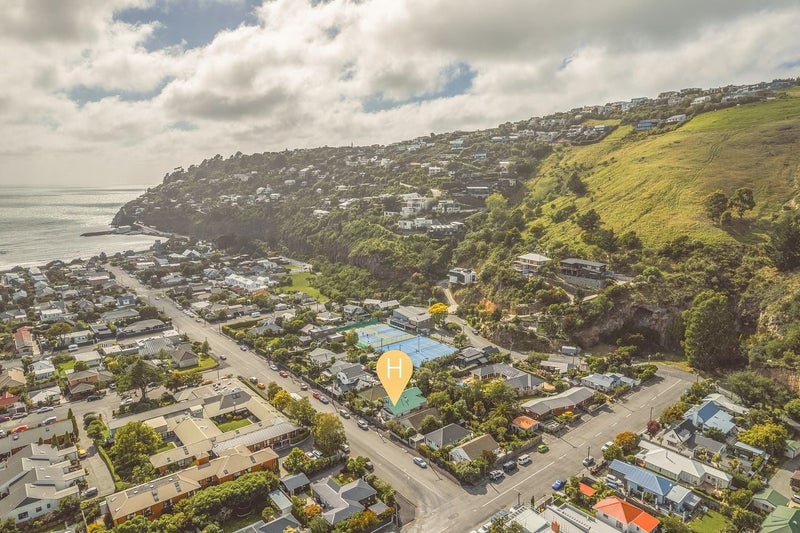 49 Head Street, Sumner, Christchurch - Carousel 33