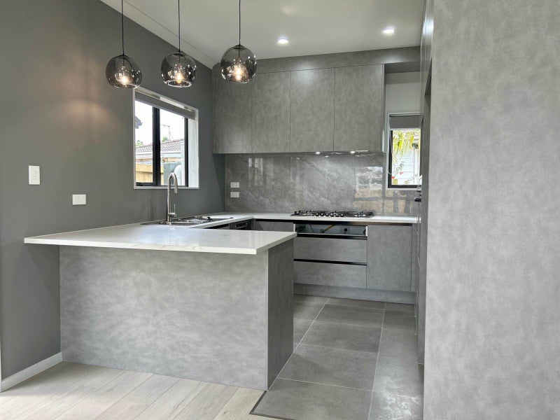 6 Cabello Place, Unsworth Heights, Auckland - Carousel 1