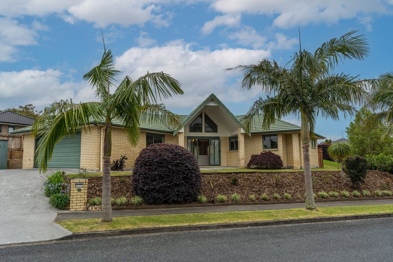 5 Workman Way, Onerahi, Whangarei - Carousel 2