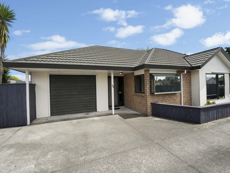 20 Moana Road, Paraparaumu, Paraparaumu - Carousel 1