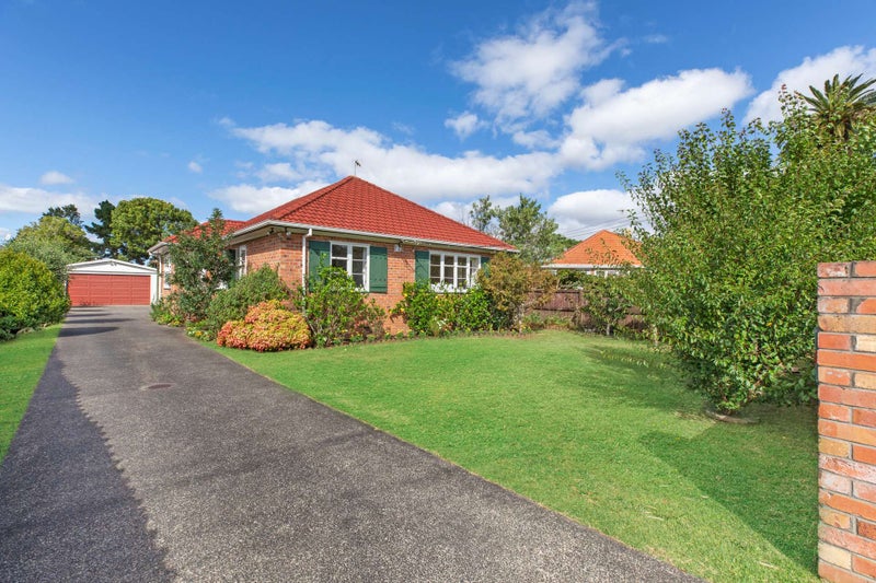 66 Lambeth Road, Sandringham, Auckland - Carousel 1