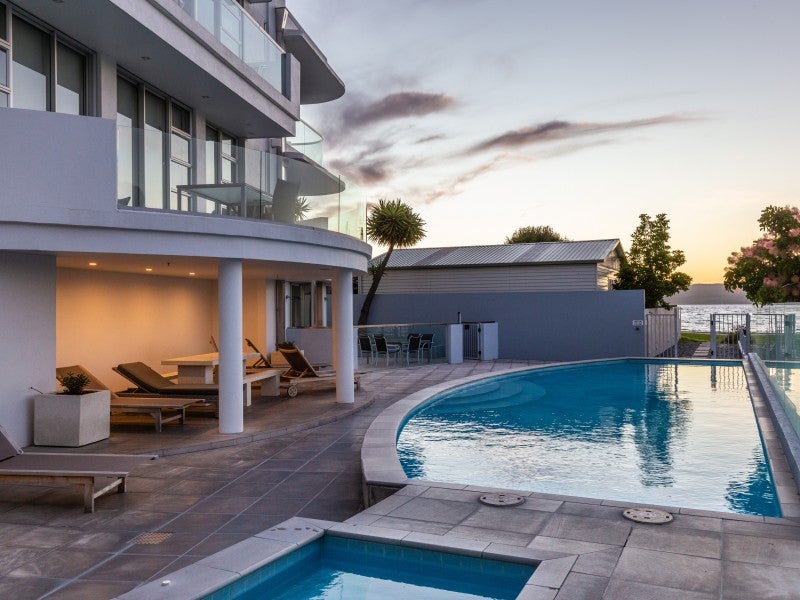 1/2 Lowell Place, Waipahihi, Taupo - Carousel 1