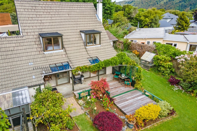 2/31C Chatsworth Road, Silverstream, Upper Hutt - Carousel 2