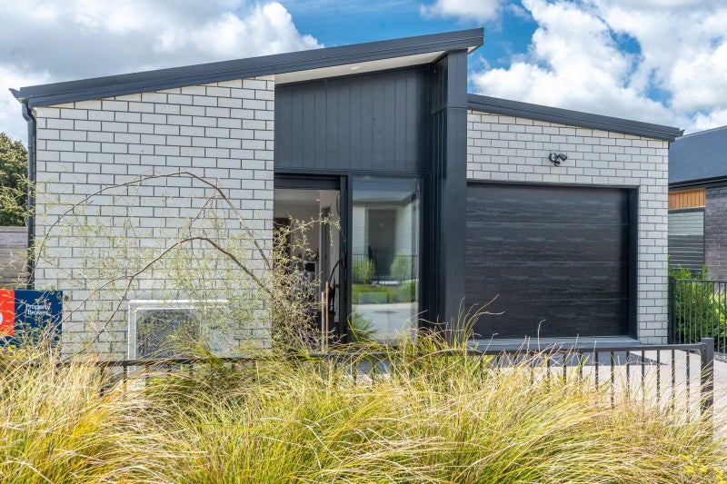 1 Tupuke Lane, Horotiu, Hamilton - Carousel 1