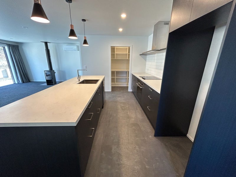 37 Tomtit Crescent, LAKE HAWEA - Carousel 2