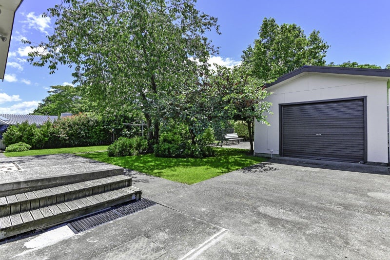 32 Ardrossan Avenue, Flaxmere, Hastings - Carousel 2