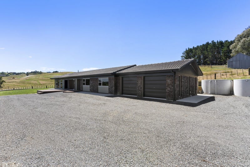 375 Drury Hills Road, Drury, Drury - Carousel 17
