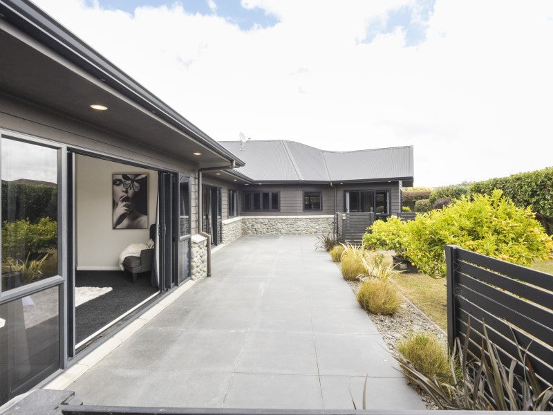 6 Manhattan Court, Kelvin Grove, Palmerston North - Carousel 26