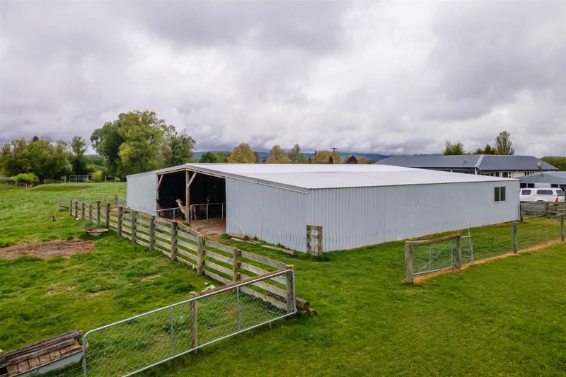 18 Nixons Road, Fairlie - Carousel 2