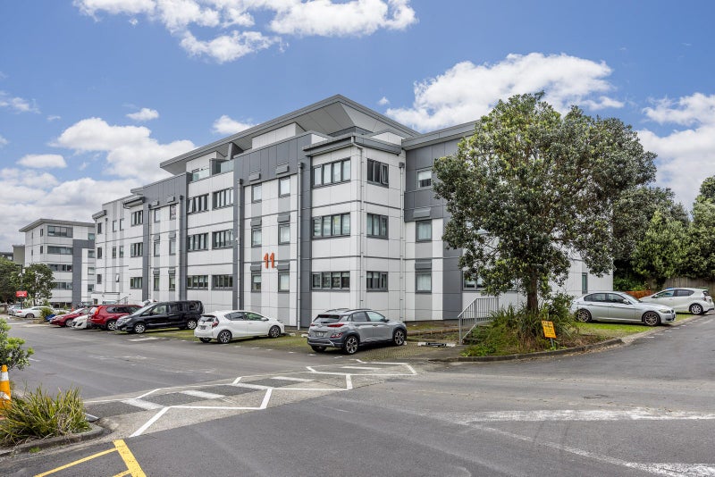 2A/11 Morning Star Place, St Lukes, Auckland - Carousel 14