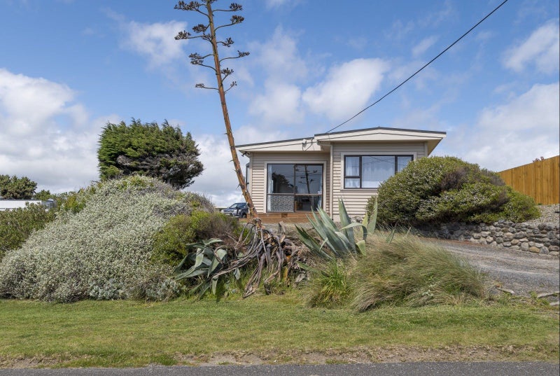 28 Dewe Terrace, Foxton Beach, Foxton - Carousel 24