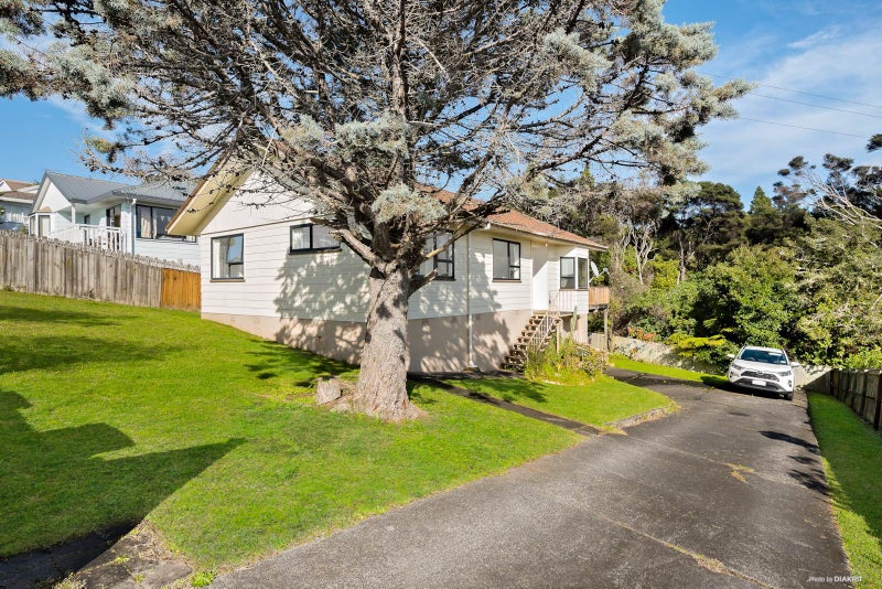 40 Anne McLean Drive, Bayview, Auckland - Carousel 1
