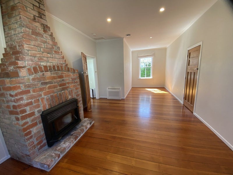 39 Tarikaka Street, Ngaio, Wellington - Carousel 2