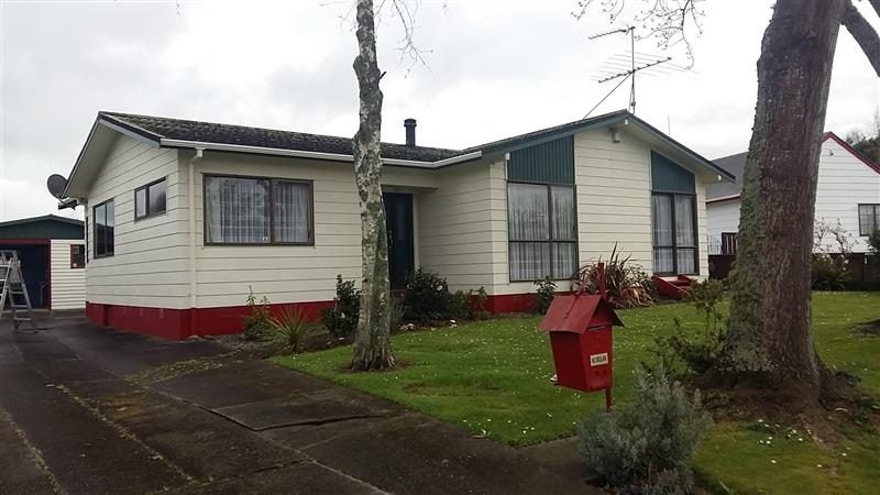 5 Keryn Place, Opaheke, Papakura - Carousel 1