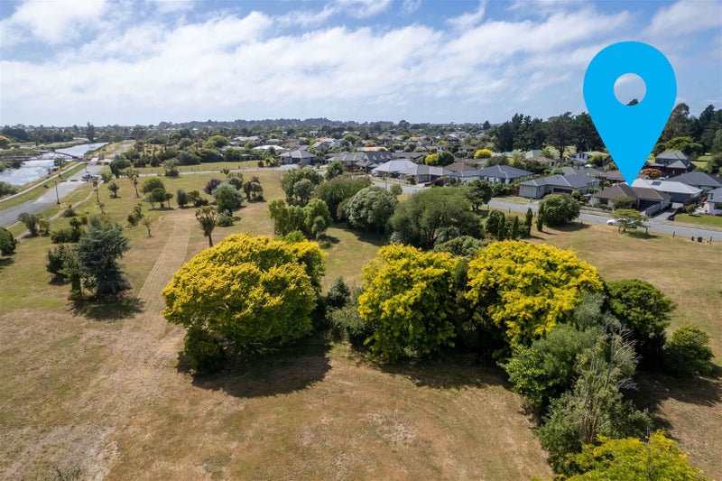 1/6 Chardale Street, Avondale, Christchurch - Carousel 14