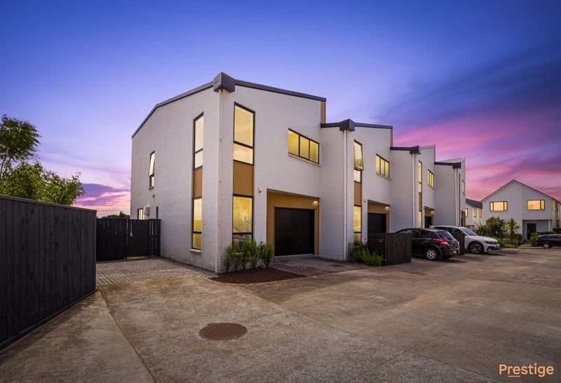 4 Frances Bryers Road, Hobsonville, Auckland - Carousel 1