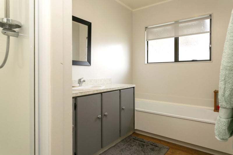 1B Kempton Place, Richmond Heights, Taupo - Carousel 21