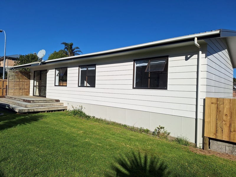 143 Waitaha Road, Welcome Bay, Tauranga - Carousel 1