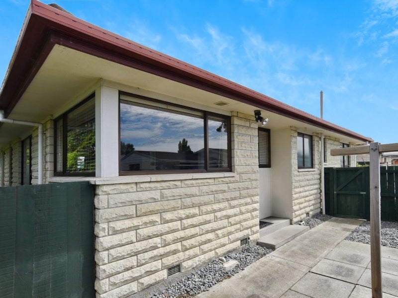 2/14 Momorangi Crescent, Redwood, Christchurch - Carousel 14
