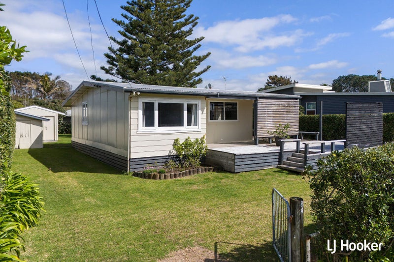 84 Seaforth Road, Waihi Beach, Waihi Beach - Carousel 1