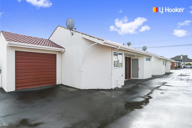24B Marlow Street, Saint Kilda, Dunedin - Carousel 1