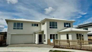 7 Pine Hill Rise, Glenside, Wellington - Carousel 1