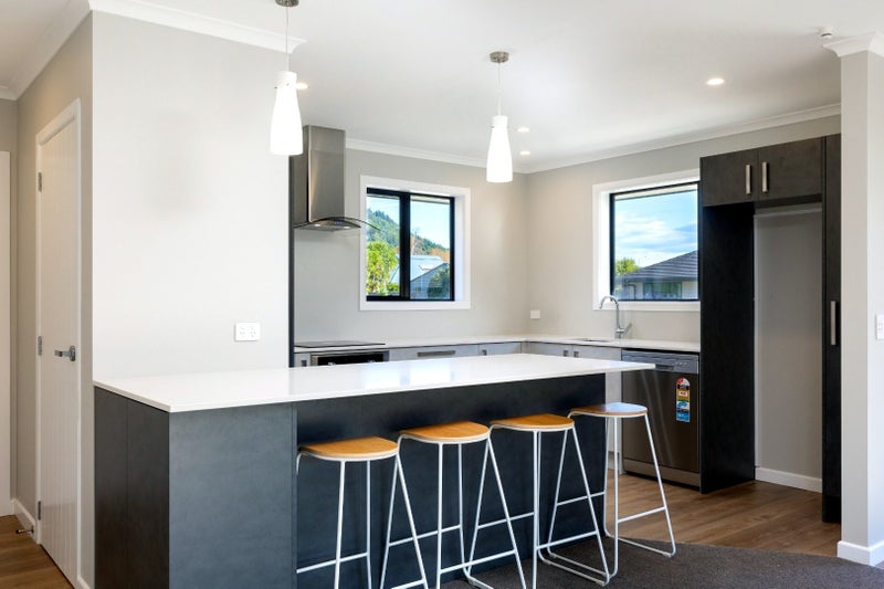 12 Discovery Way, Waikawa, Picton - Carousel 2